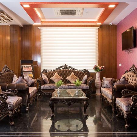 Npg Hotel Yelahanka Esterno foto