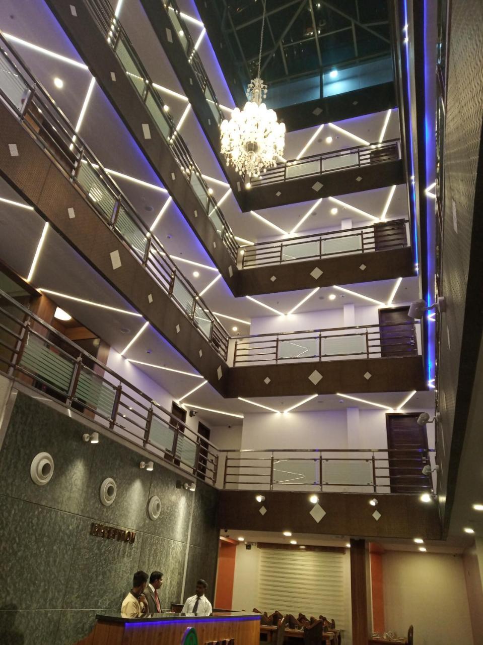 Npg Hotel Yelahanka Esterno foto