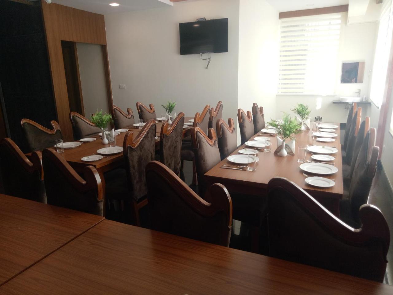 Npg Hotel Yelahanka Esterno foto